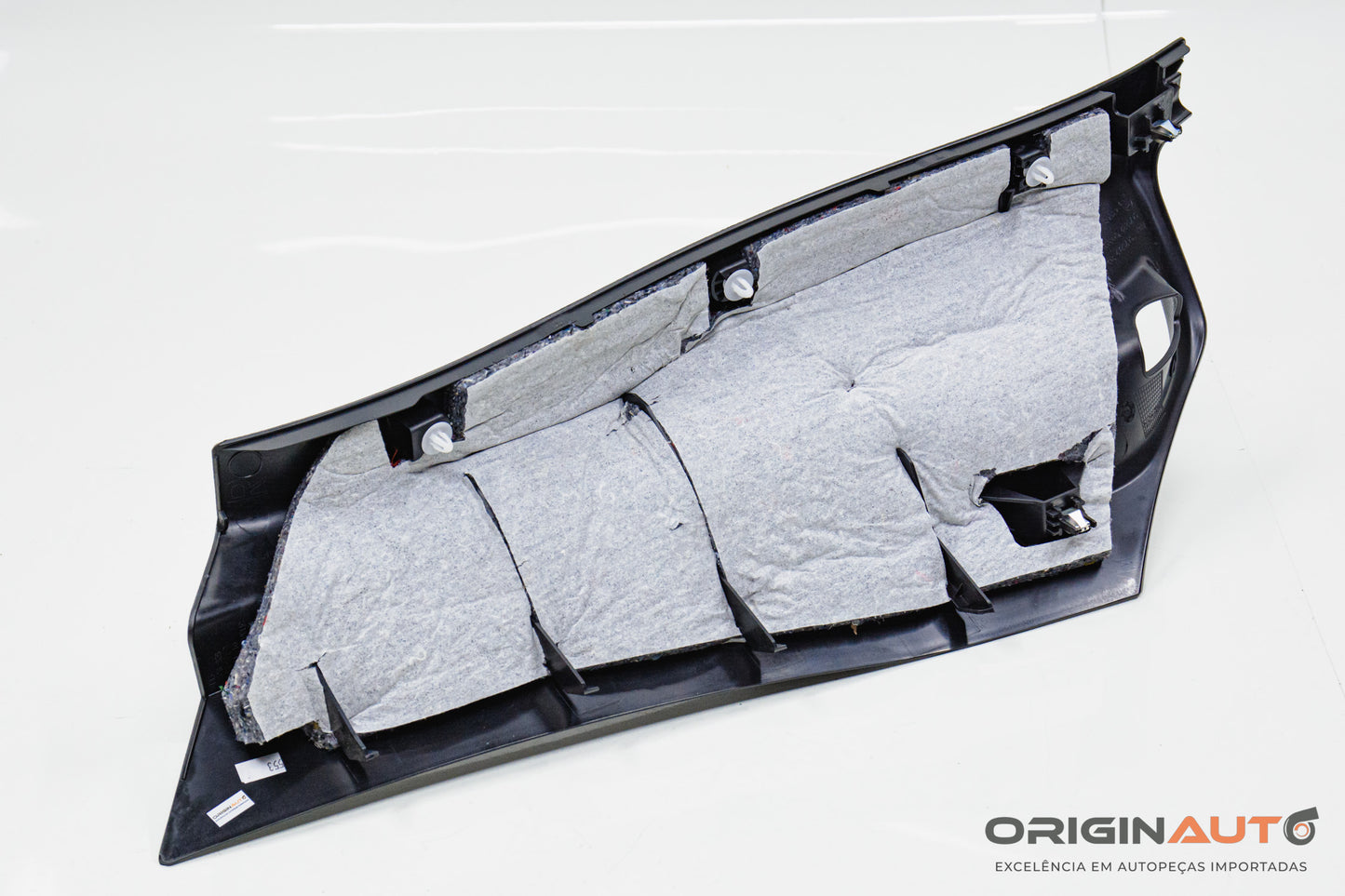 Acabamento Lateral Porta Direita Bmw X1 S20I Activeflex F48 2017 7326836