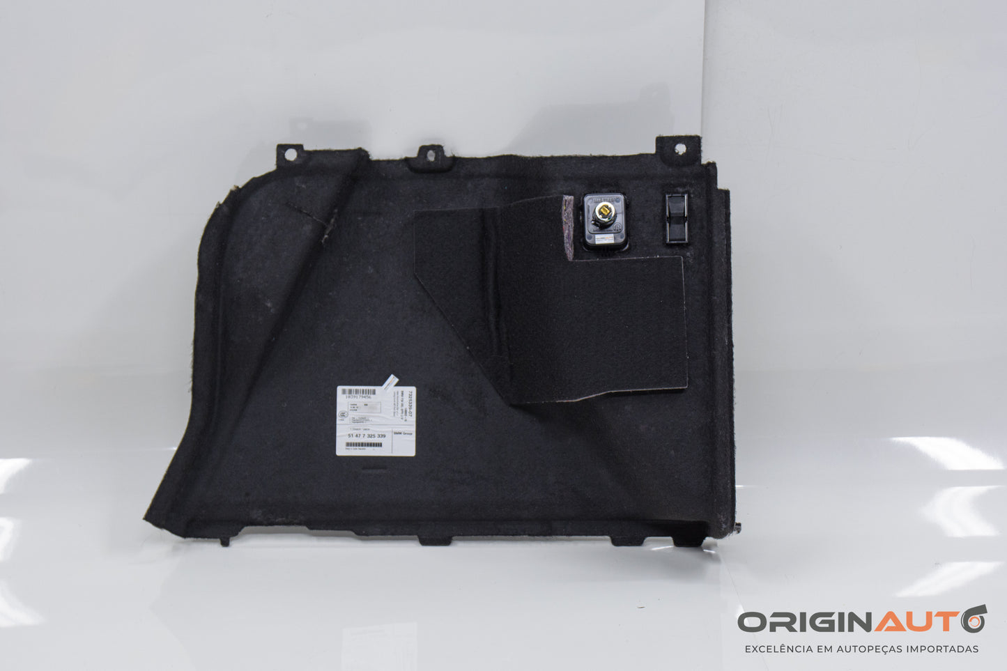 Acabamento Interno Porta Mala Esquerdo Bmw 320I Gt F34 2015 7325351