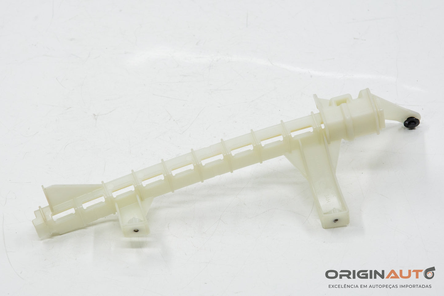 Canaleta Maquina Vidro Traseiro Direito Audi Q3 2.0 Quattro Tfsi 2014 8U0839068B