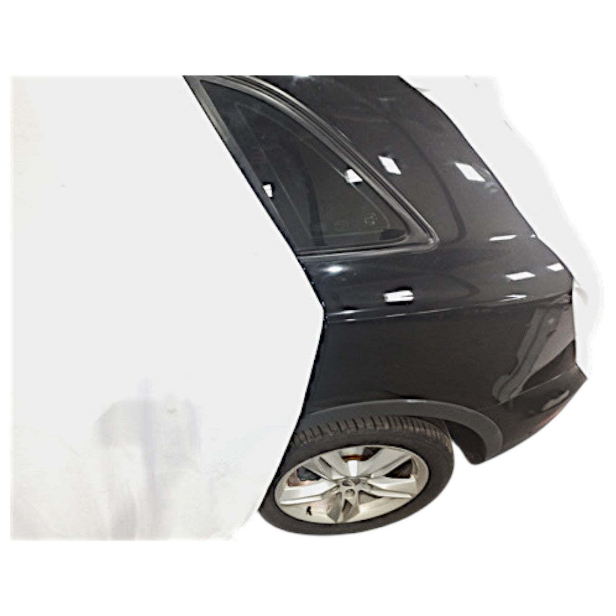 Folha Lateral Traseira Esquerda Audi Q3 2015 2016 2017