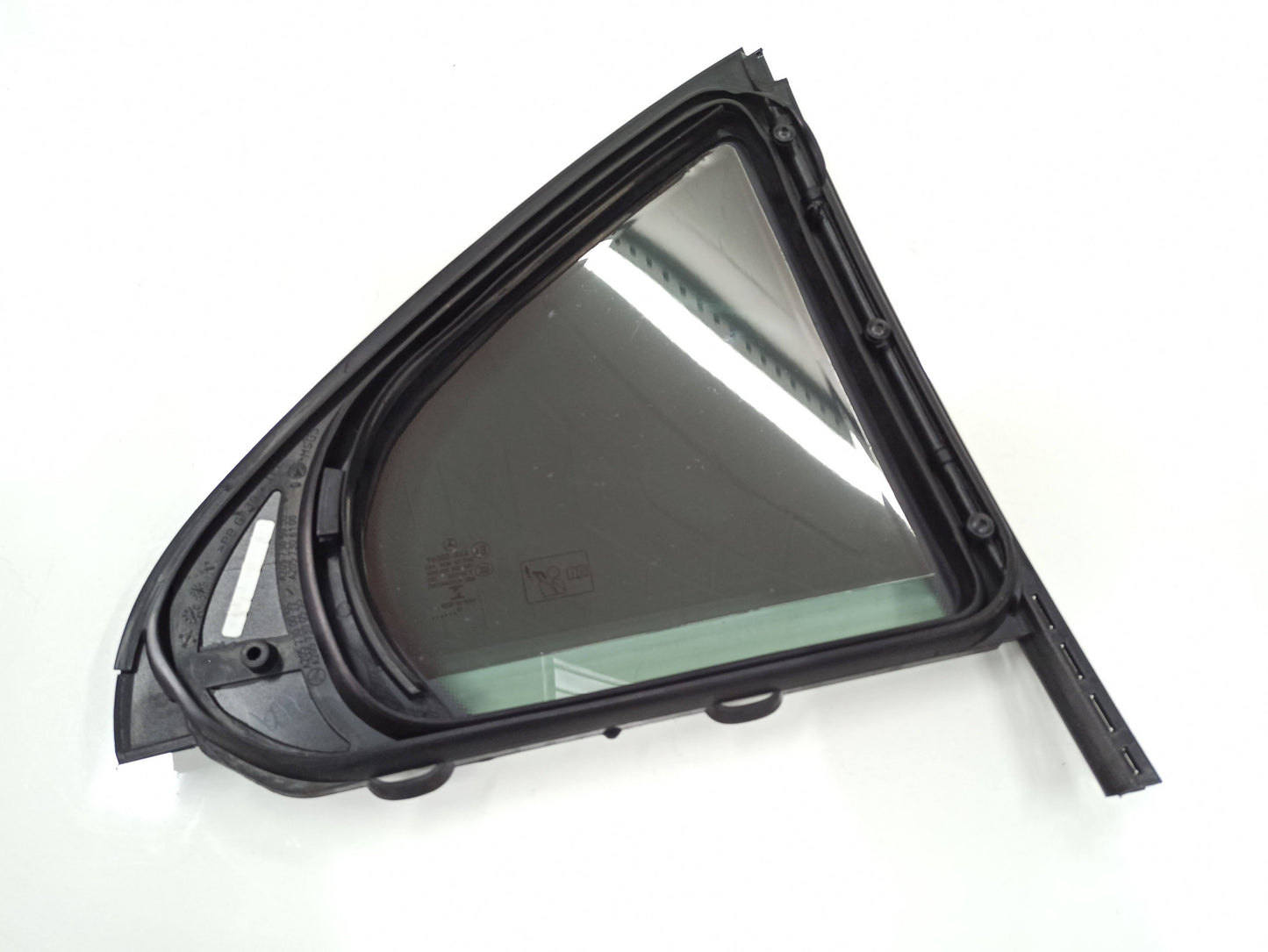 Vidro Vigia Lateral Traseiro Esq Mercedes Benz C250 2018 A2057300555