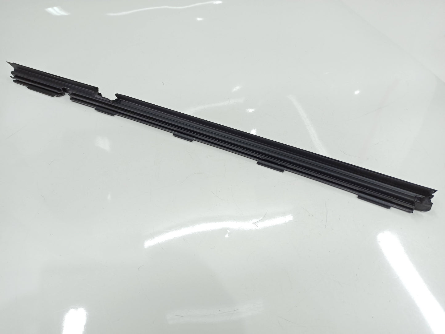 Pestana Interna Porta Traseira Esq Mercedes Benz C250 2018 A2057350365