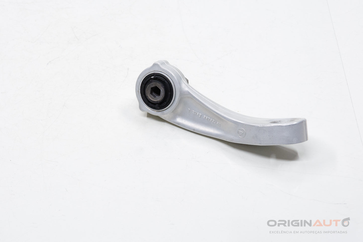 Bieleta Barra Estab Dianteiro Esquerdo Mercedes C200 W205 2019 A2053230717