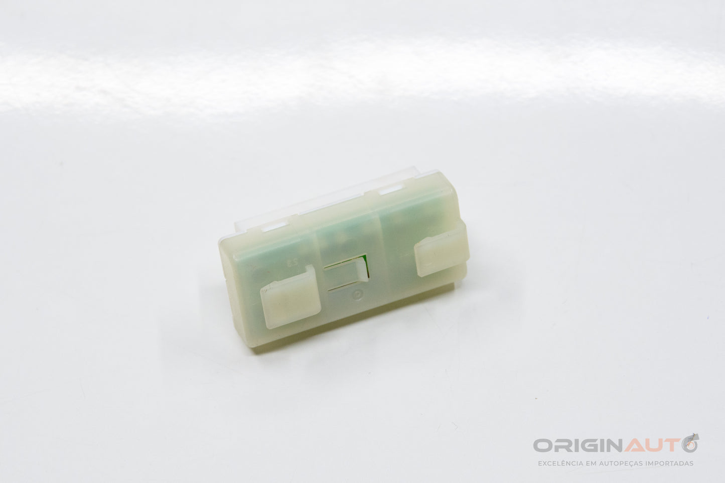 Modulo Distribuicao Energia Mercedes C200 W205 2019 A0009820412