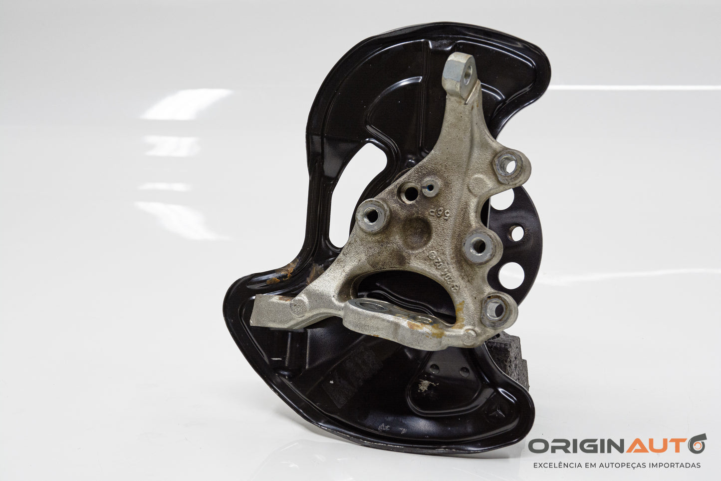 Montante E Cubo Dianteira Direita Mercedes C 180 Coupe W204 2014 A2044202644