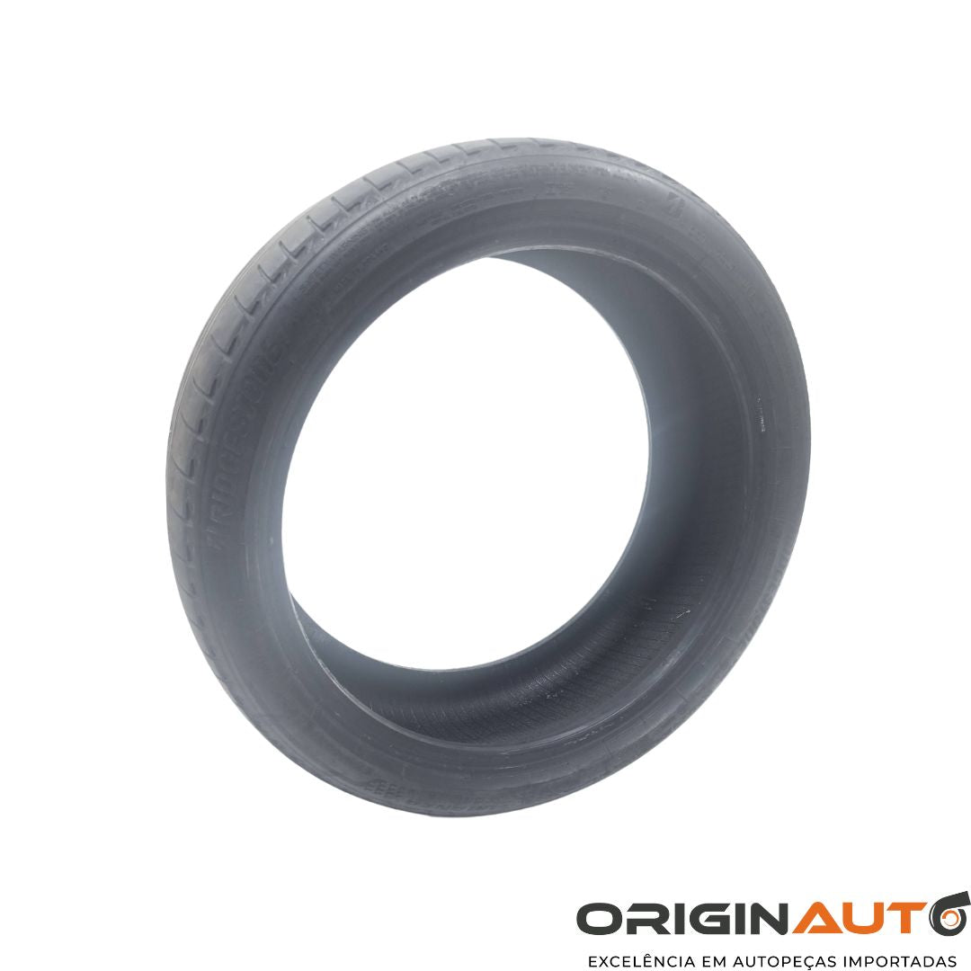 Pneu 225/40R19 Bridgestone Turanza Meia Vida 2021 C43 C300