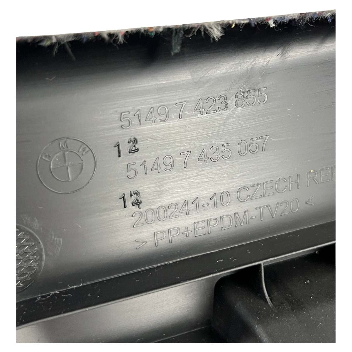 Moldura Porta Mala BMW X2 F39 2017 2018 2019 2020 2021 2022