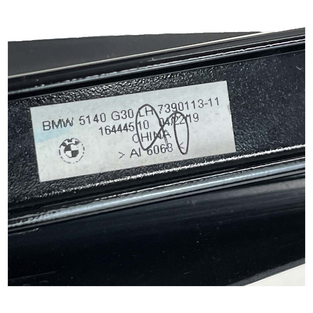 Canaleta Vidro Porta BMW 530e 2019 2020 Dianteiro Esquerdo