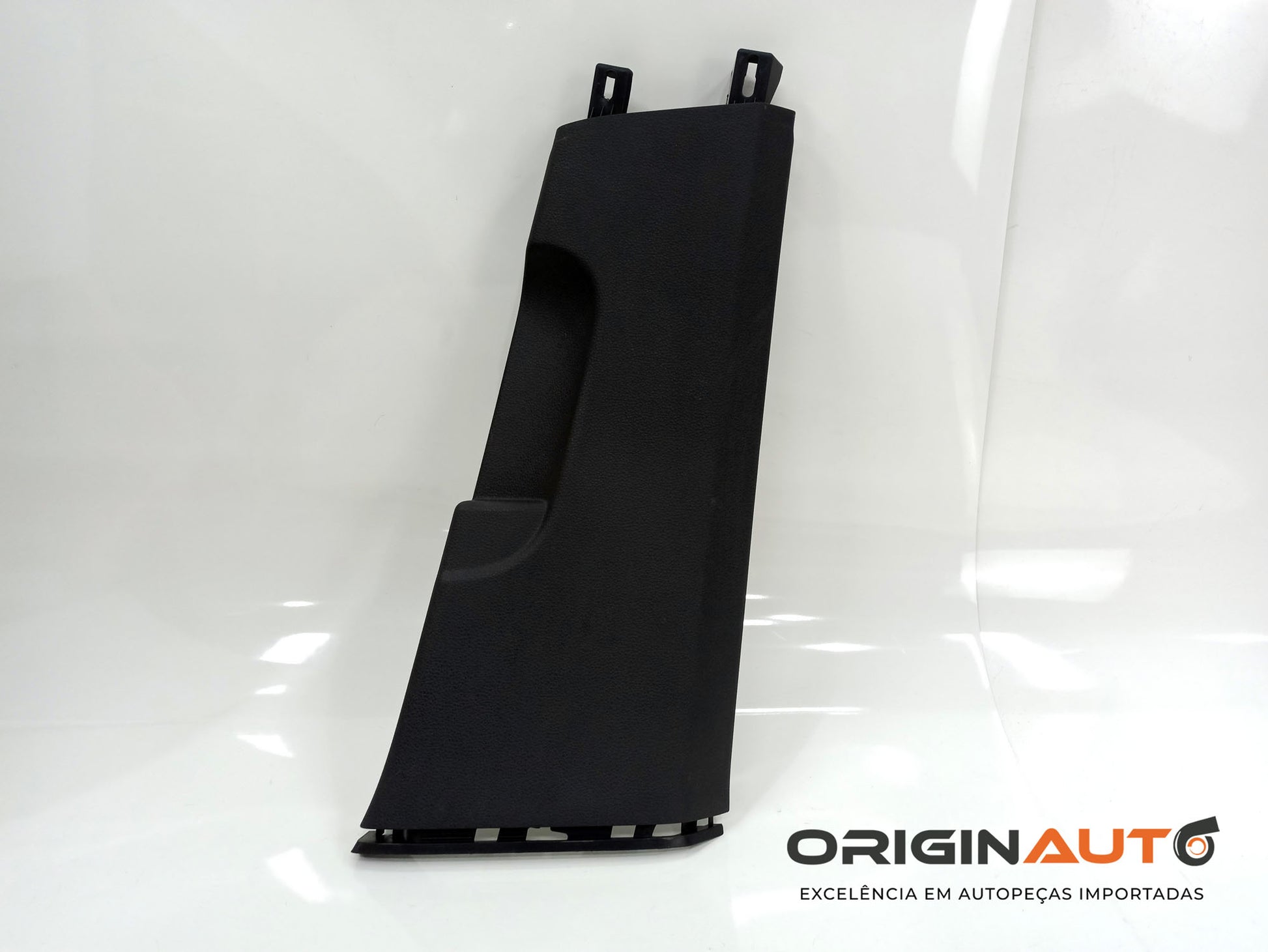 Acabamento Coluna Central Volkswagen Golf Highline 2014 5G4867292