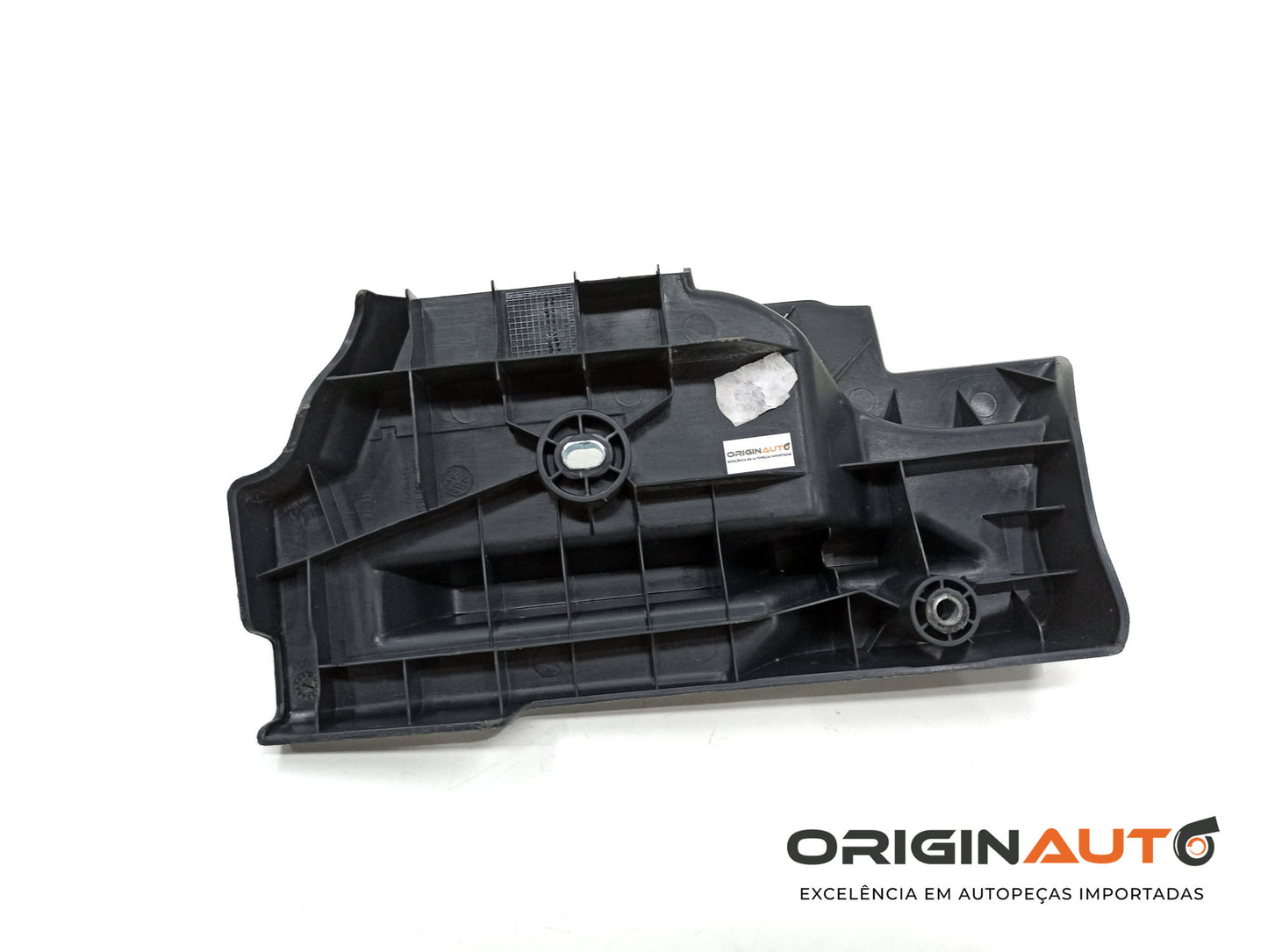 Suporte Tampao Traseiro Esquerdo Volkswagen Golf Highline 2014 5G6858831