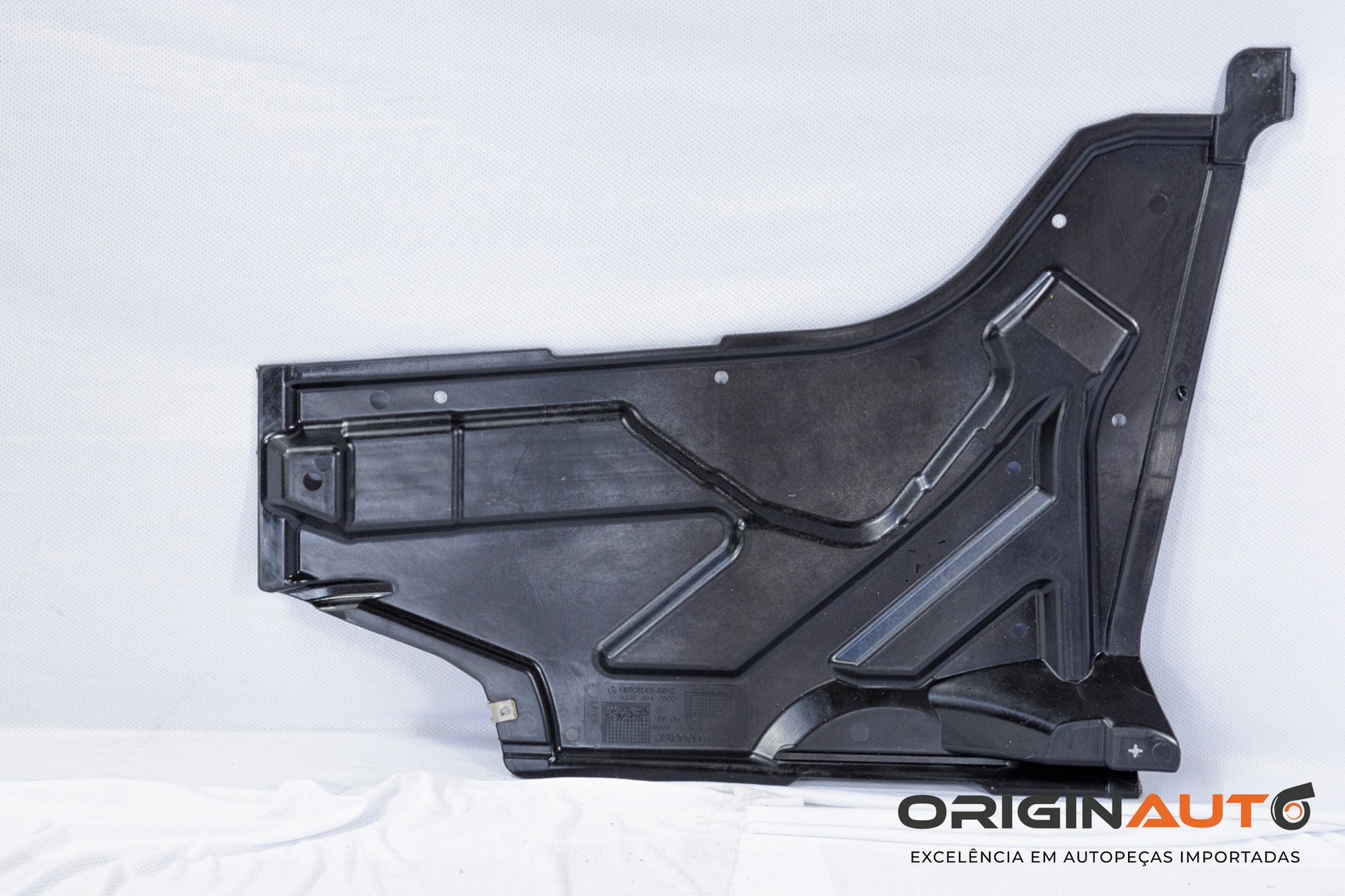 Tampa Protetor Assoalho Direito Gla200 Gla 250 17 18 19