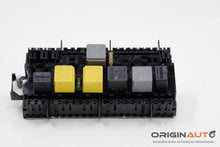 Caixa Fusiveis Mercedes Gla A Cla B200 1.6 2018 A2469067100