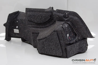 Acabamento Porta Mala Esquerdo Mercedes C 180 Coupe W204 2014 A2046904326