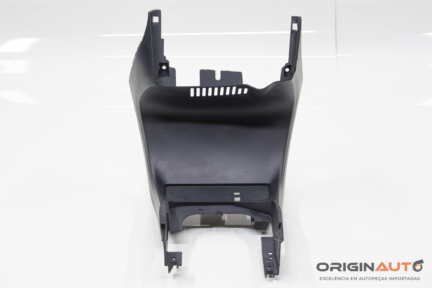 Acabamento Bandeja Porta Objetos Volvo Xc60 T5 R-Design 2015 39864994