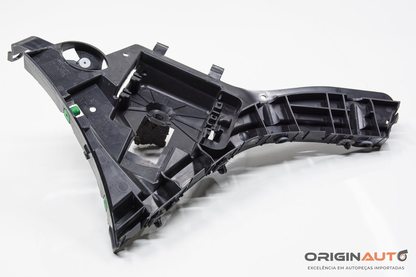 Guia Parachoque Traseiro Direito Volvo Xc60 T5 R-Design 2015 31323764