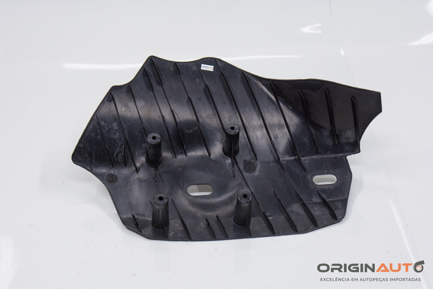 Protecao Bandeja Traseira Esquerda Bmw 320I Gt F34 2015 33326796137