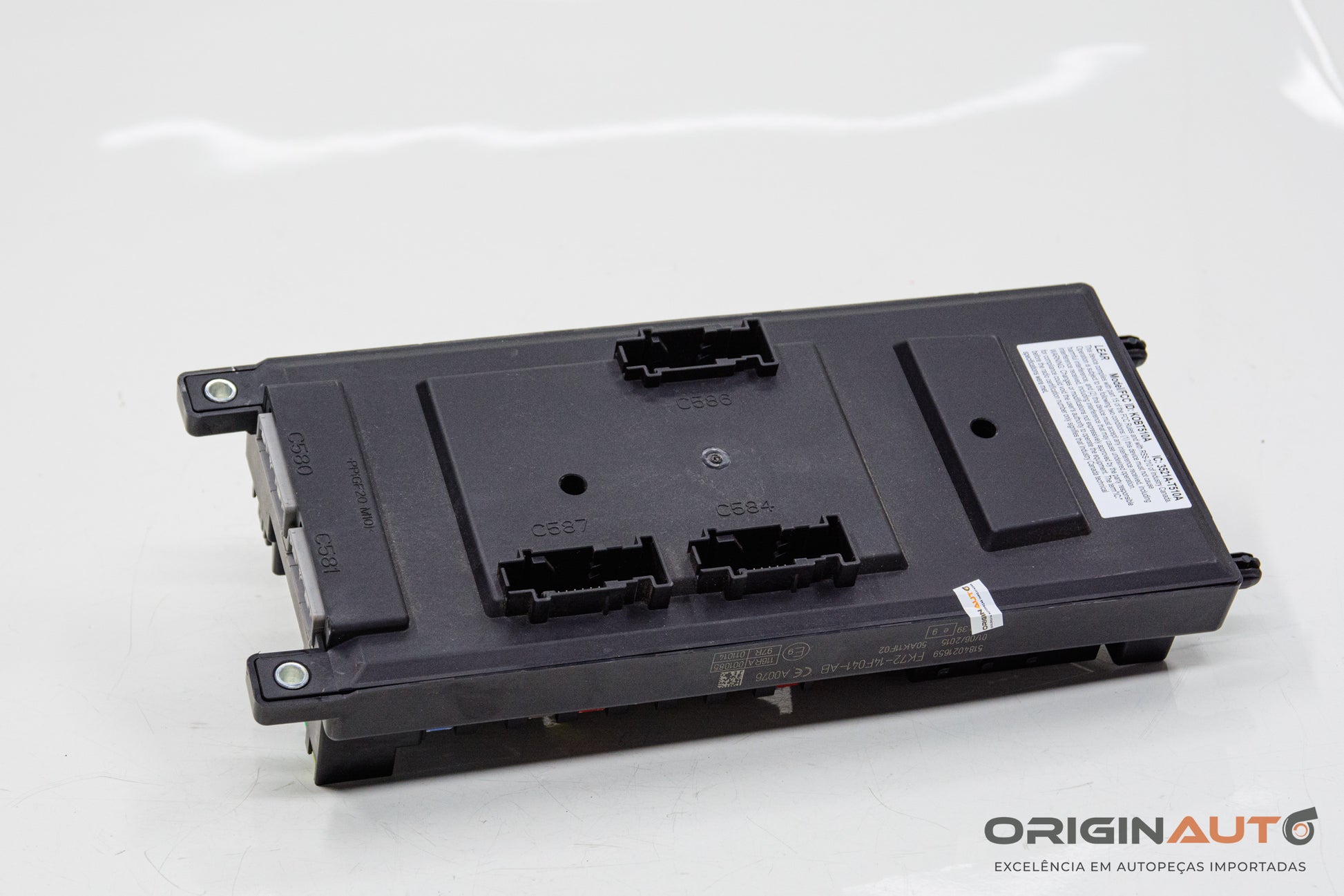 Caixa Fusivel Land Rover Discovery Sport Hse 2015 Fk7214F041