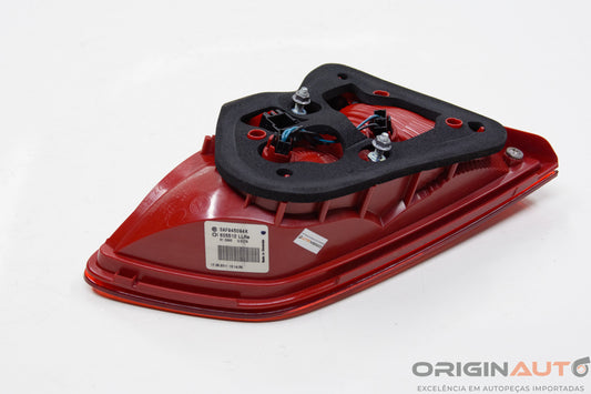 Lanterna Tampa Direito Volkswagen Passat Variant 2012 3Af945094