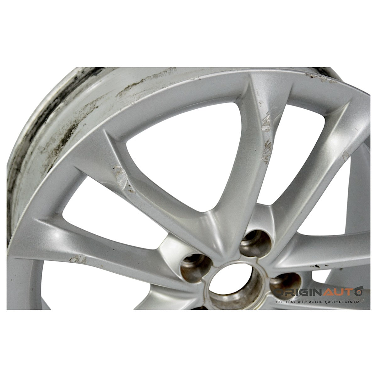 Jogo Rodas Aro 18 Audi Q3 A3 Liga 5x112 Original Detalhe