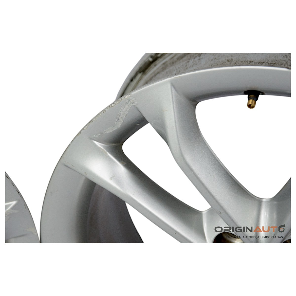 Jogo Rodas Aro 18 Audi Q3 A3 Liga 5x112 Original Detalhe