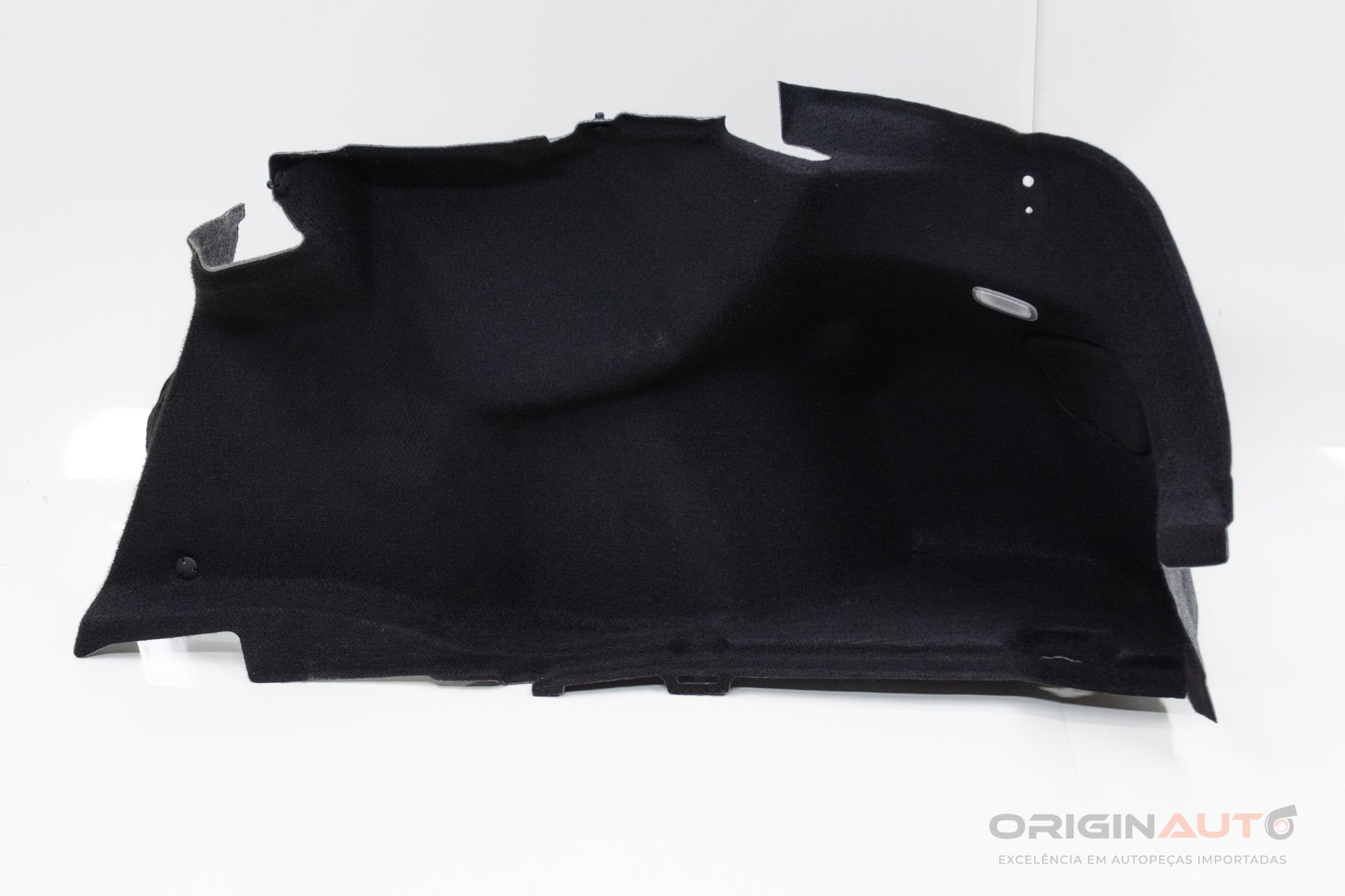 Forro Porta Mala Direito Mercedes C200 W205 2019 A2056908604