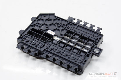 Caixa Fusiveis Interna Mercedes C200 W205 2019 A2135406100