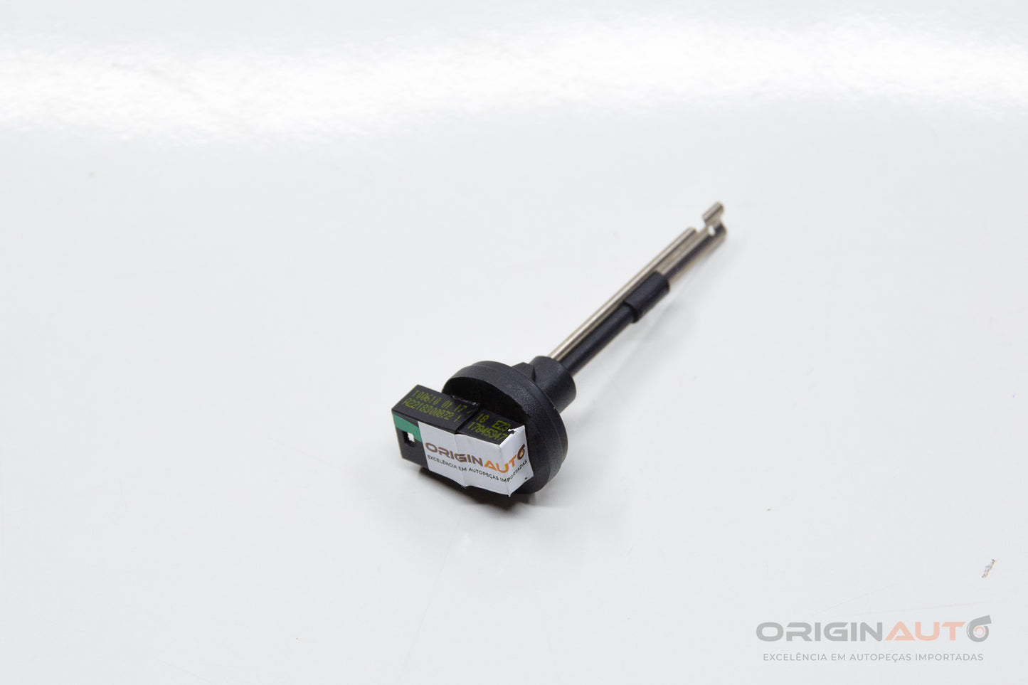 Sensor Temperatura A/C Esq Mercedes C200 W205 2019 A2218300872
