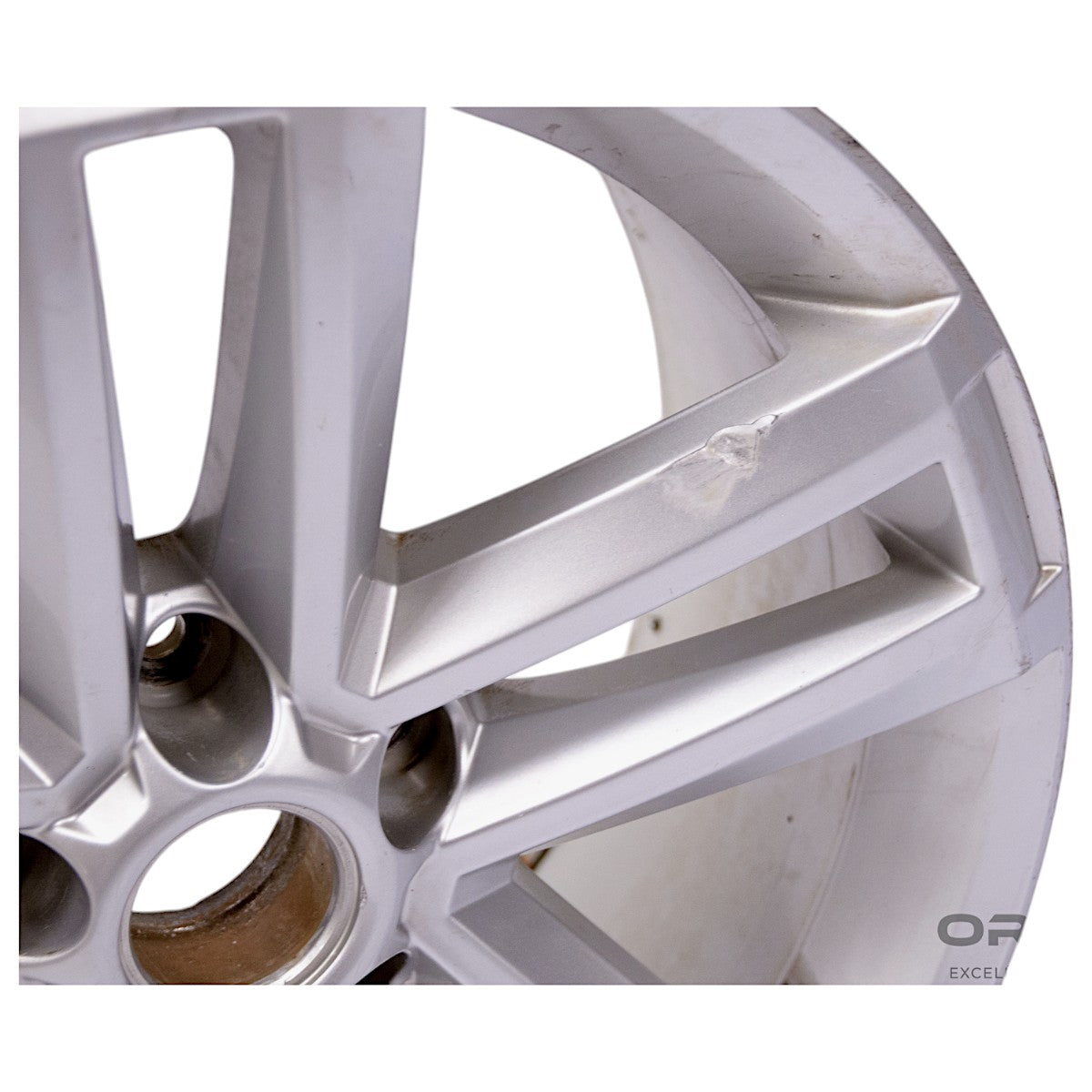 Jogo Roda Volkswagen Amarok Highline 2016 2H0601025Ad