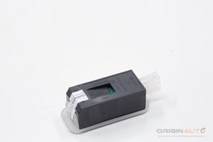 Luz Cortesia Pe Inferior Audi Q3 8U 2.0 180Cv Quattro 8U0947415