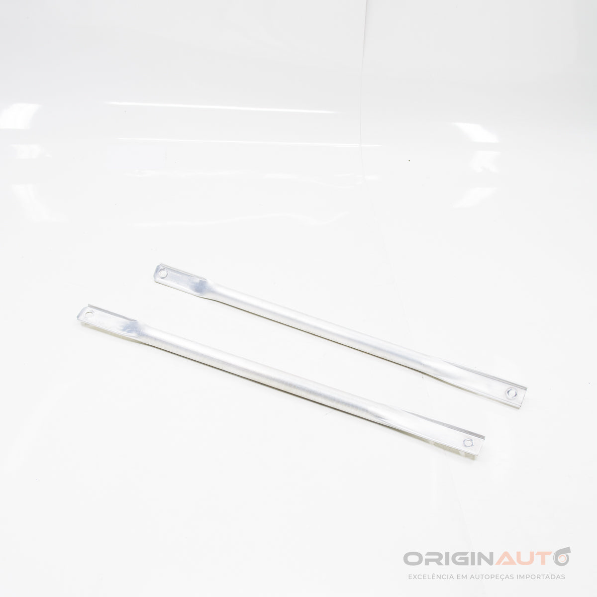 Par Travessa Cofre Motor Mercedes C 43 Amg W205 2018 A2056280724