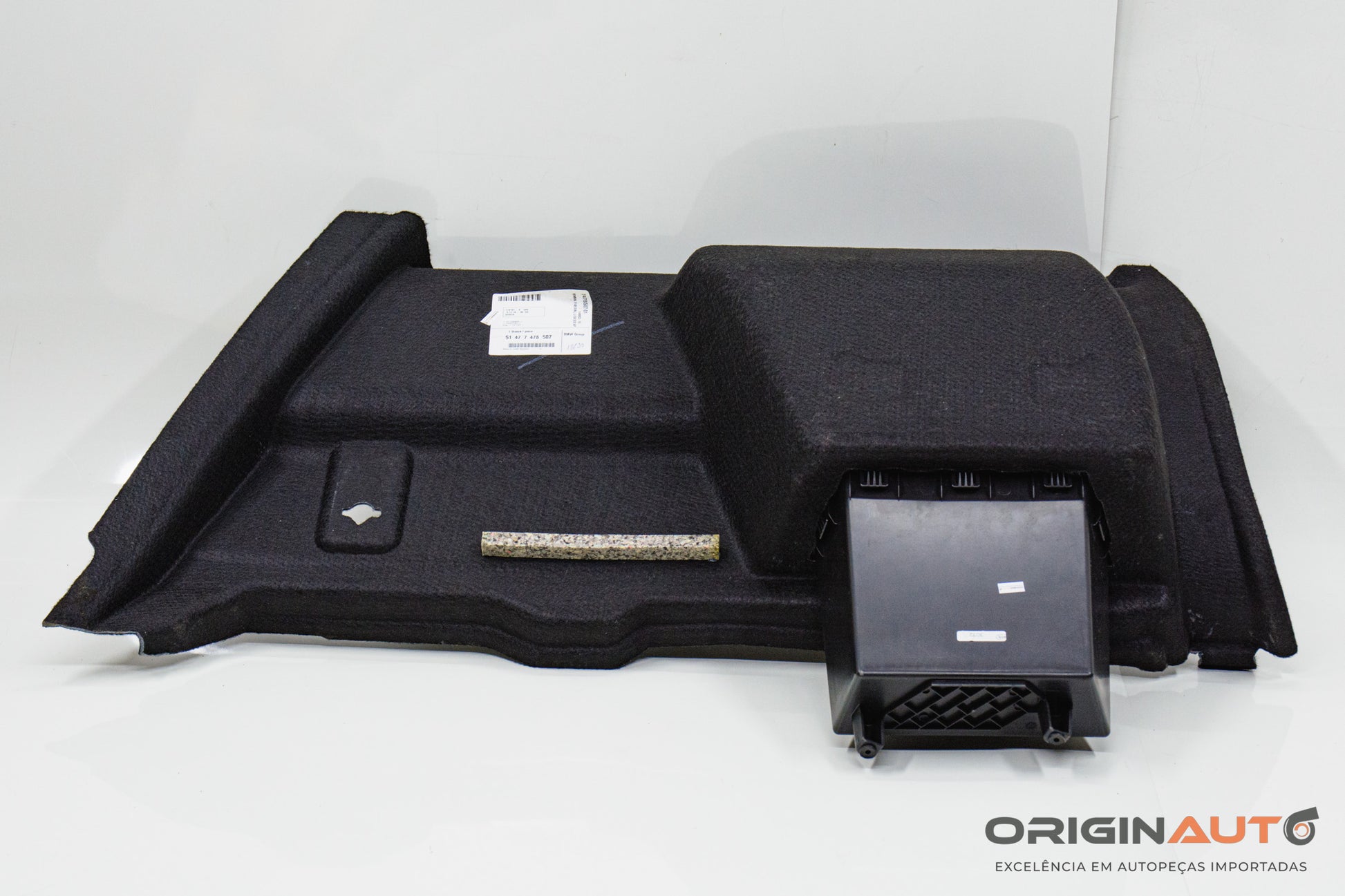 Forro Porta Mala Lateral Esquerdo Bmw X1 S20I Activeflex F48 2017 7478507