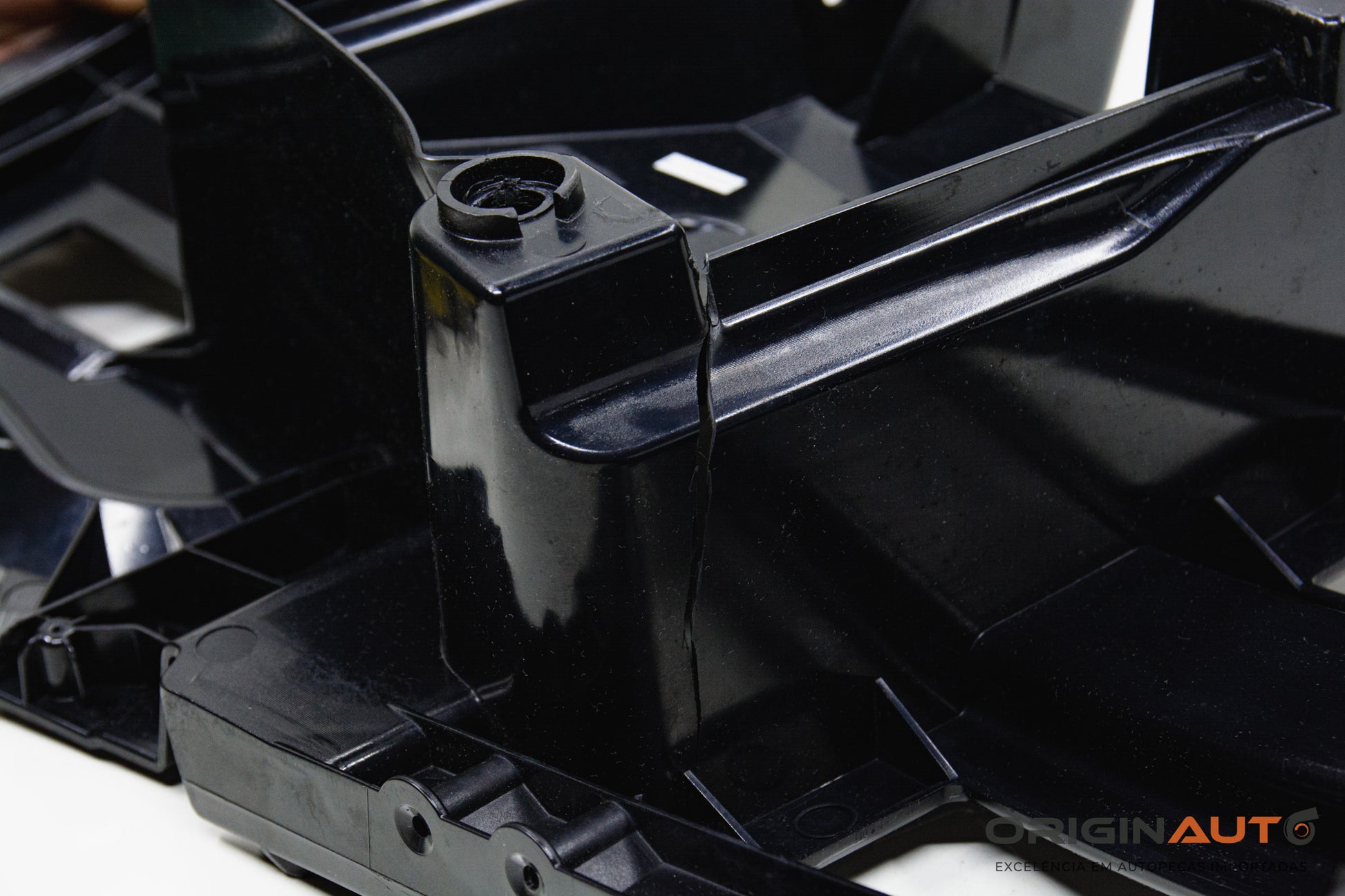 Guia Parachoque Traseiro Direito Bmw X1 S20I Activeflex F48 2017 7332318