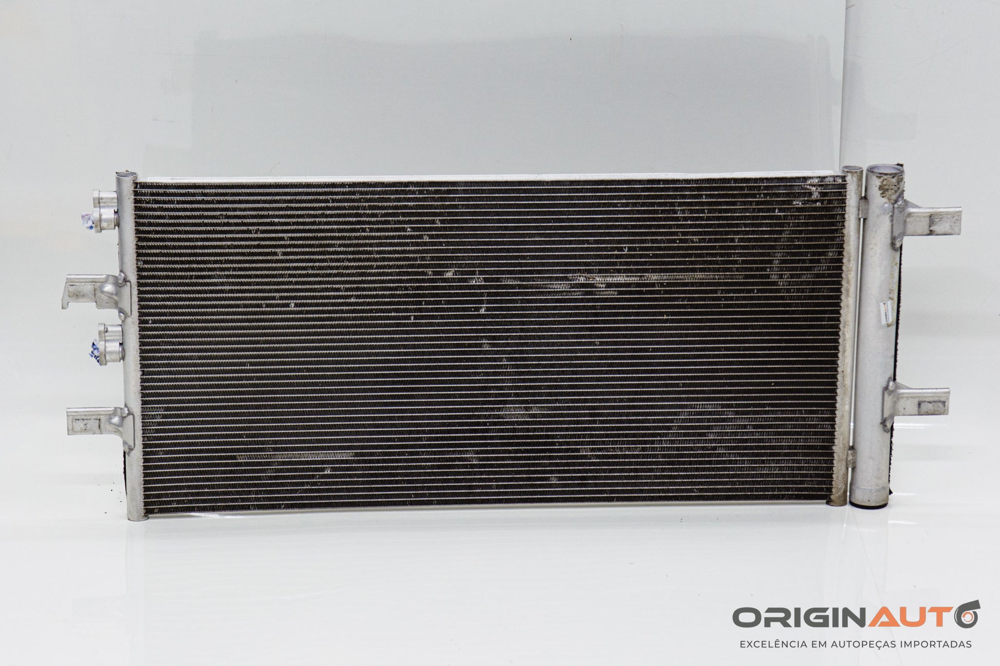 Condensador Ar Condicionado Bmw X1 S20I Activeflex F48 2017 9271207