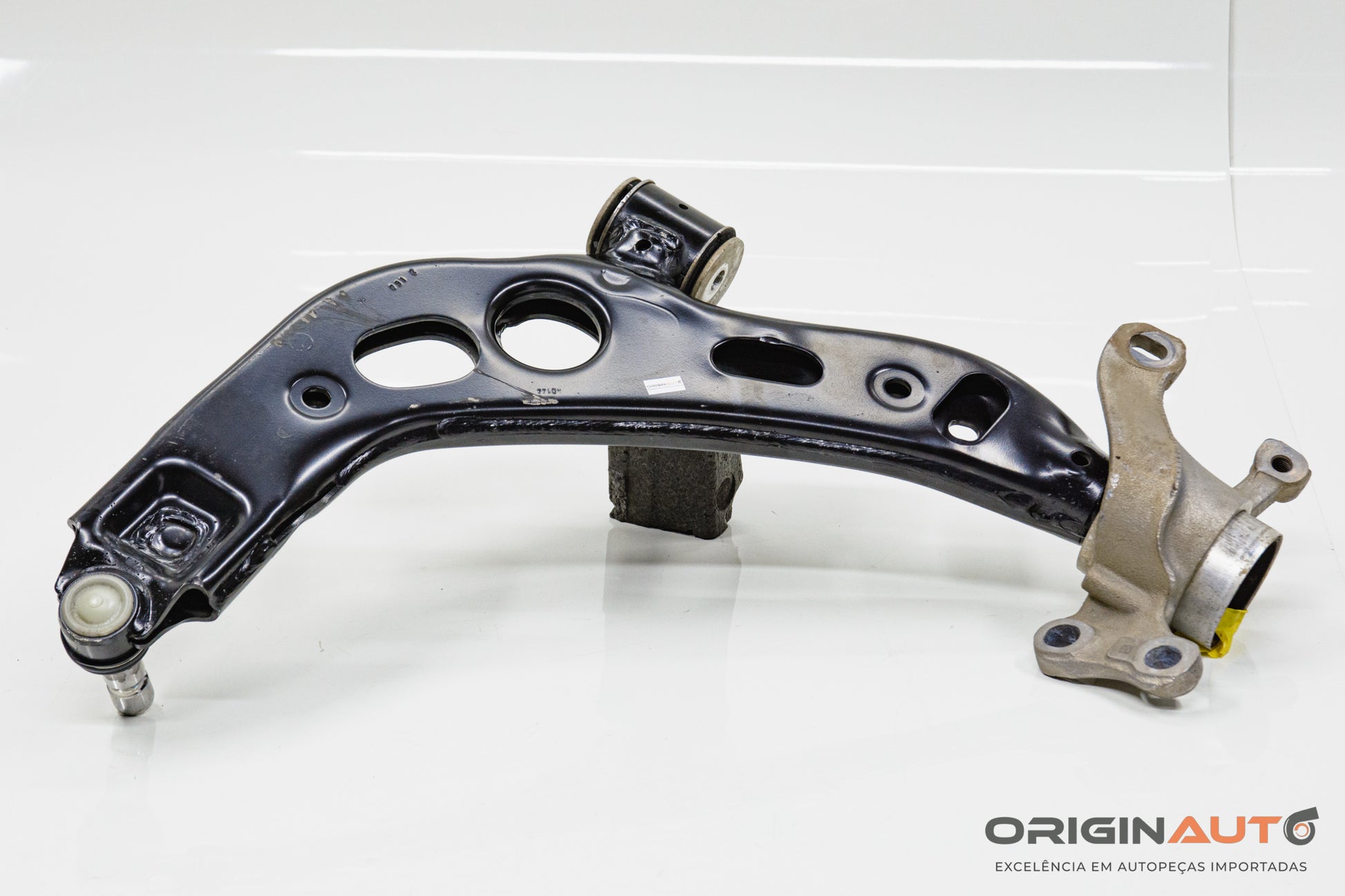 Bandeja Suspensao Dianteira Direita Bmw X1 S20I Activeflex F48 2017 8854393