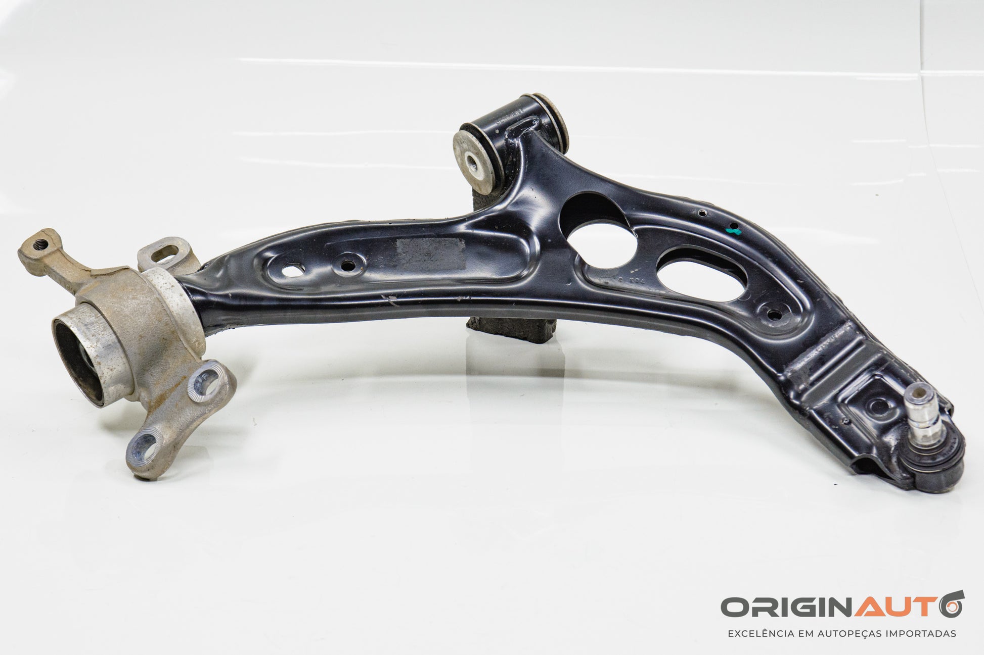 Bandeja Suspensao Dianteira Direita Bmw X1 S20I Activeflex F48 2017 8854393