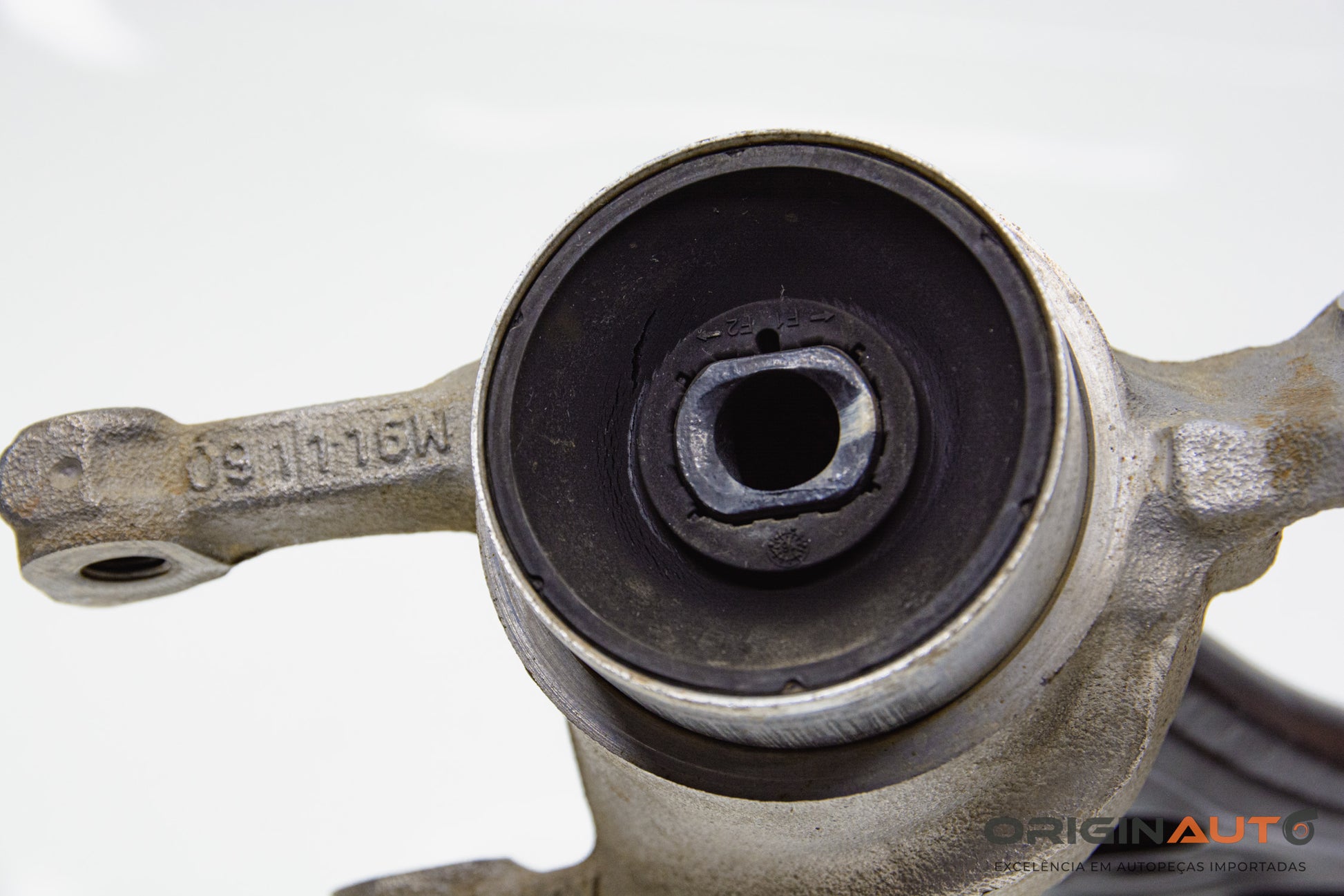 Bandeja Suspensao Dianteira Direita Bmw X1 S20I Activeflex F48 2017 8854393