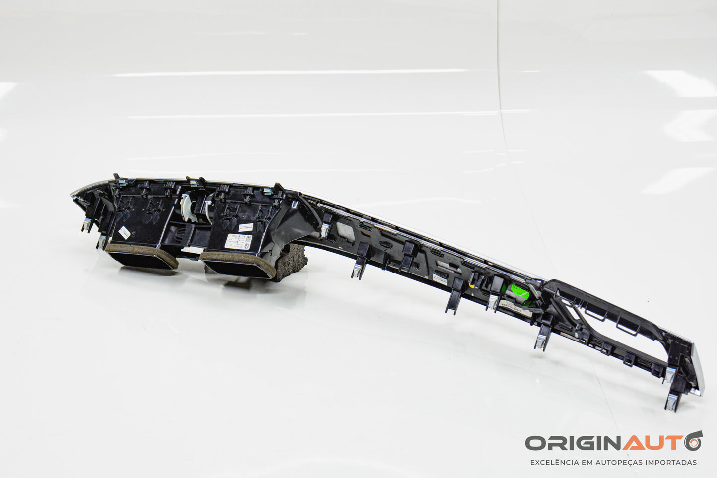 Difusor De Ar E Moldura Central Bmw X1 S20I Activeflex F48 2017 9347747