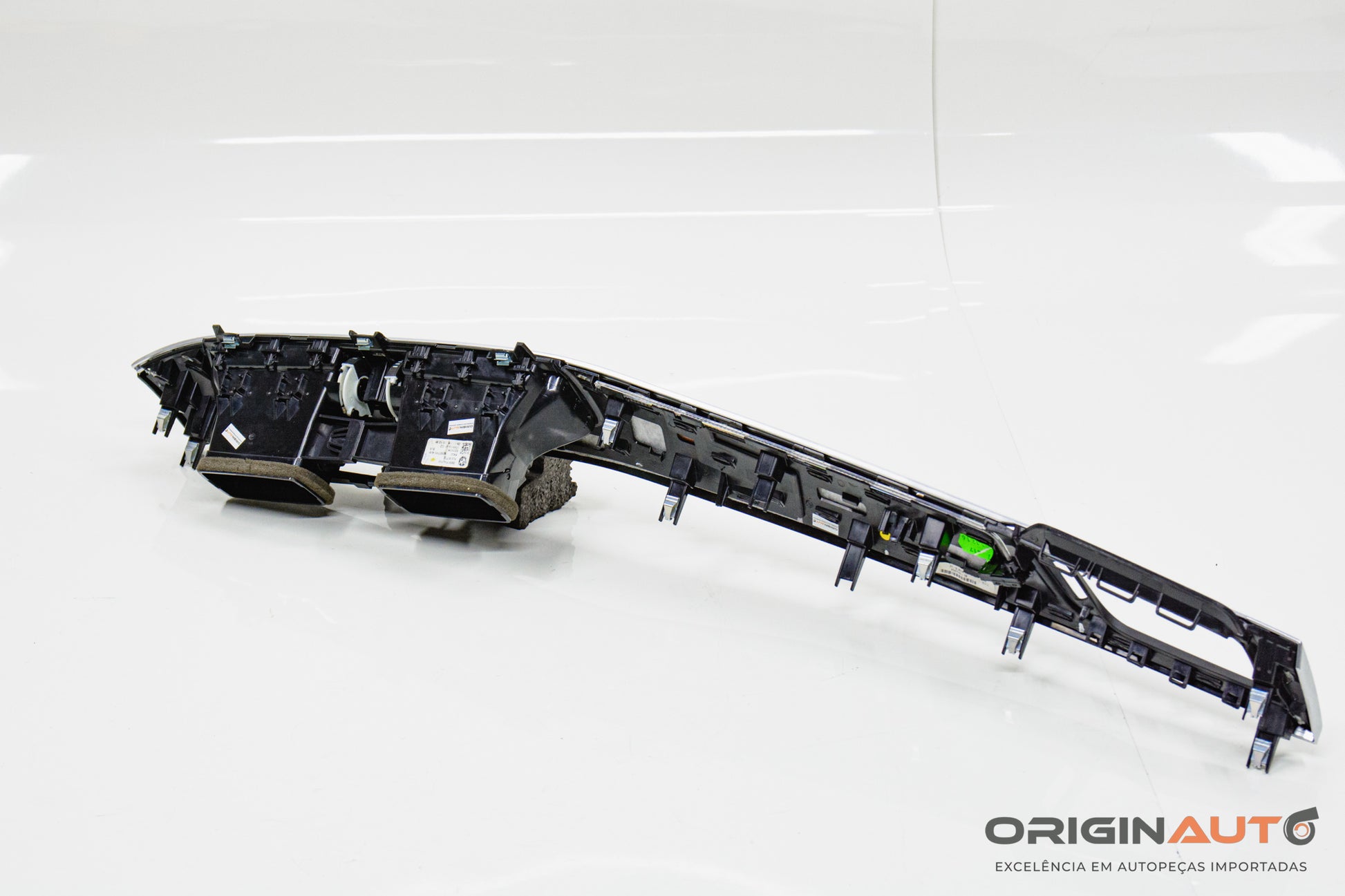 Difusor De Ar E Moldura Central Bmw X1 S20I Activeflex F48 2017 9347747