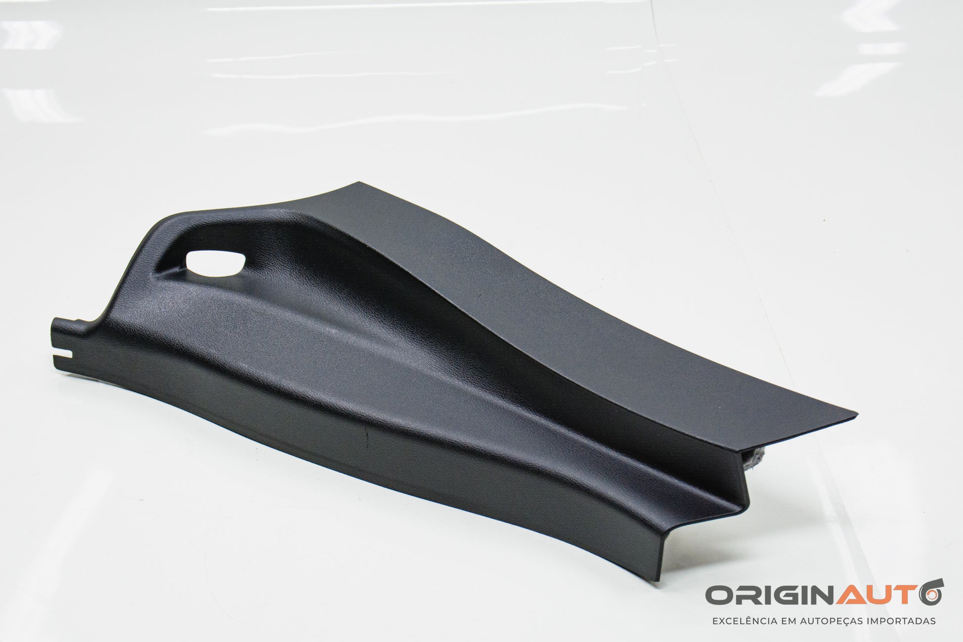 Acabamento Lateral Porta Esquerda Bmw X1 S20I Activeflex F48 2017 7326835