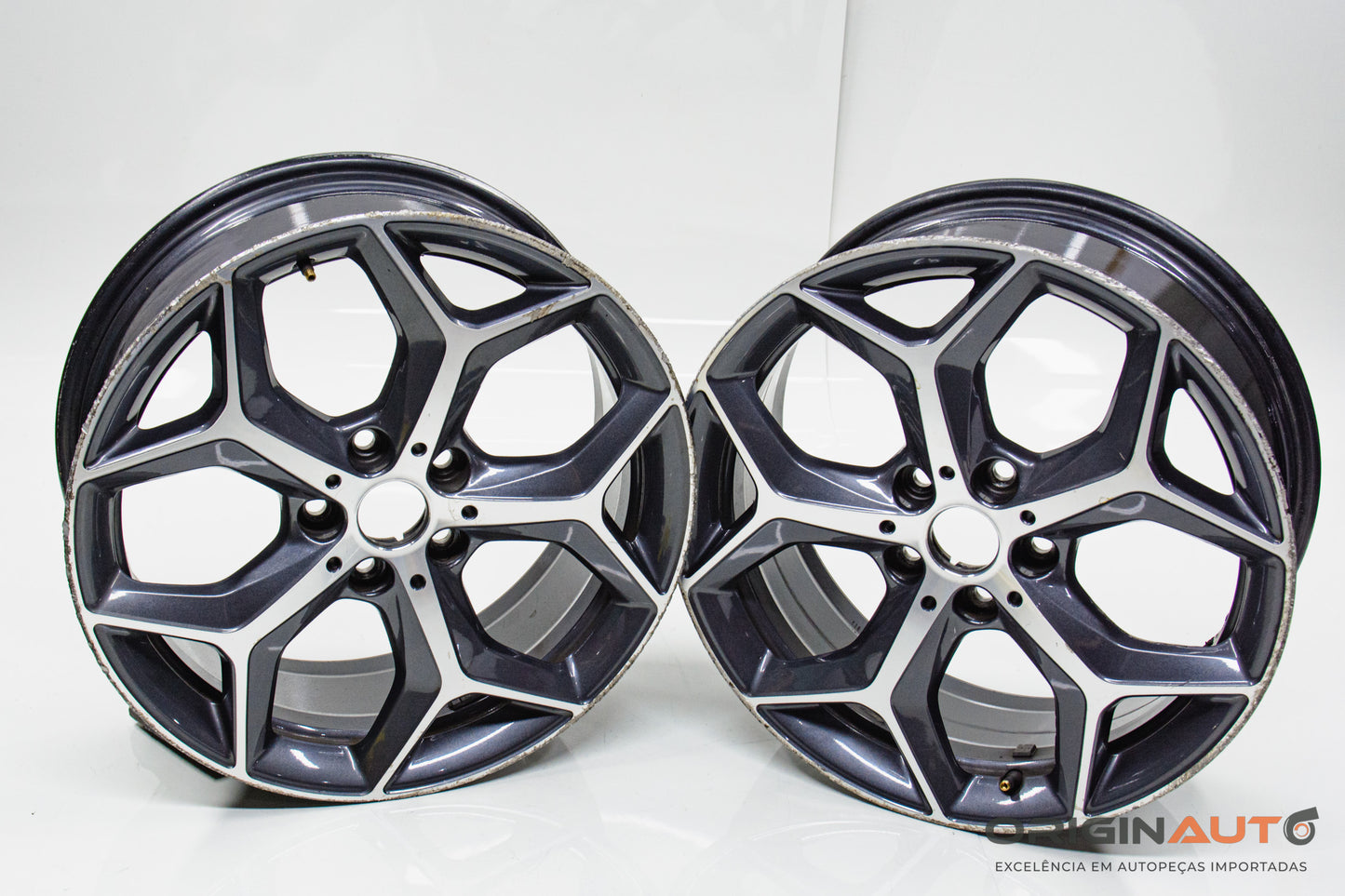 Roda Bmw X1 S20I Activeflex F48 2017 6856070