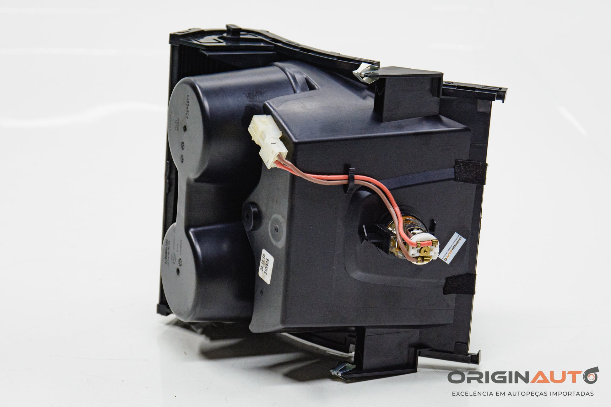 Porta Copos Console Central Bmw X1 S20I Activeflex F48 2017 9292557