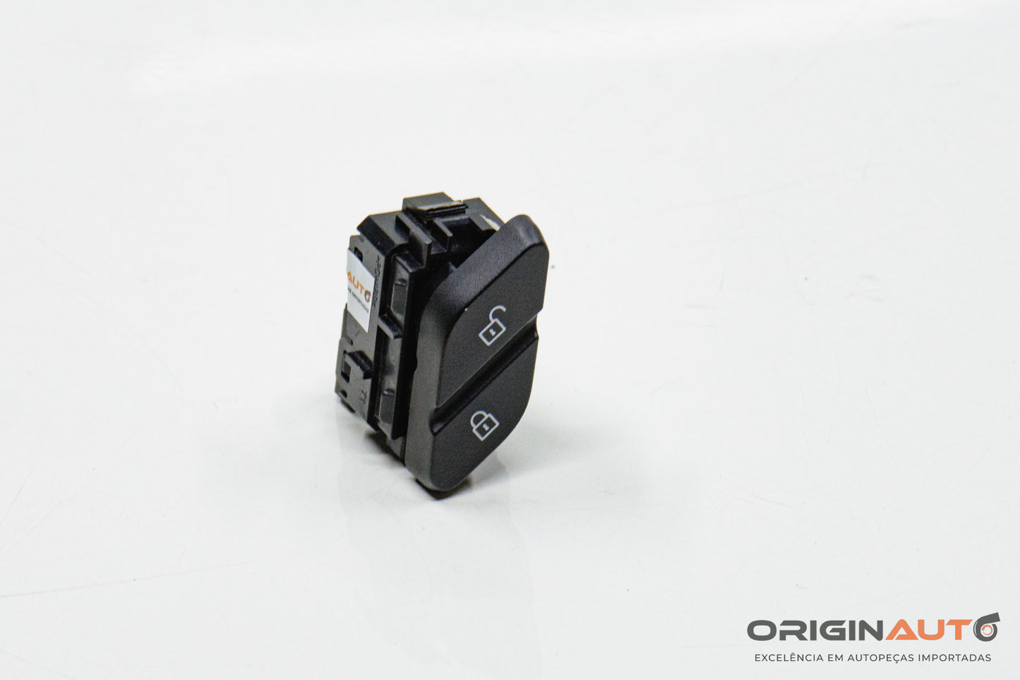 Botao Trava Porta Dianteira Esquerda Bmw X1 S20I Activeflex F48 2017 20315810