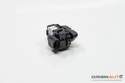 Botao Trava Porta Dianteira Esquerda Bmw X1 S20I Activeflex F48 2017 20315810