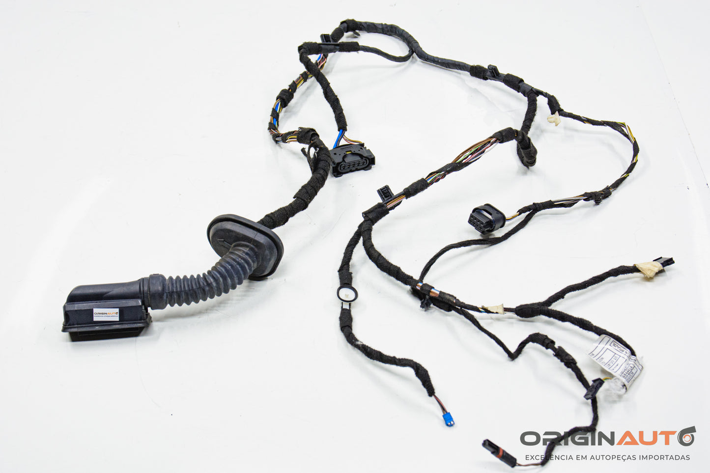 Chicote Porta Traseira Esquerda Bmw X1 S20I Activeflex F48 2017 61129384579