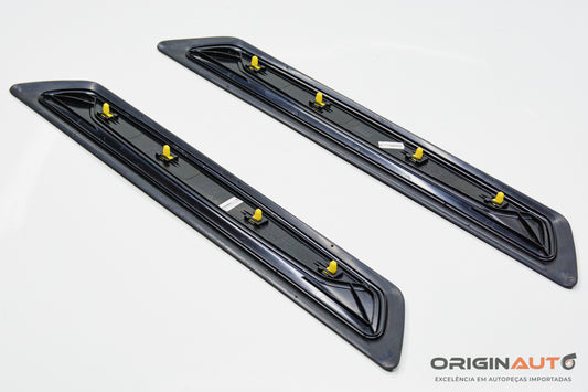Soleira Porta Dianteira Ambos Lados Bmw X1 S20I Activeflex F48 2017 7454945
