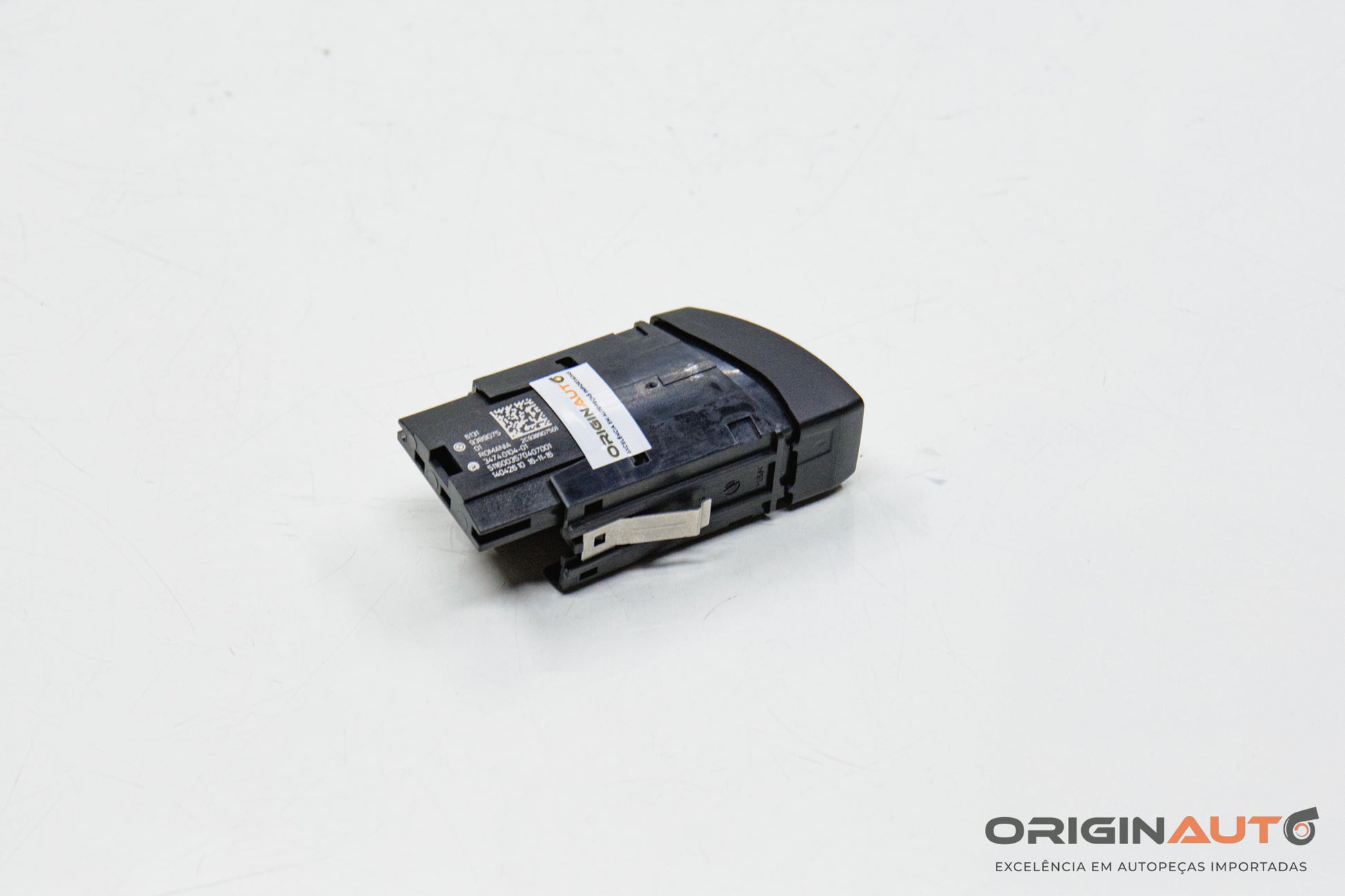 Botao Alerta Bmw X1 S20I Activeflex F48 2017 9389075