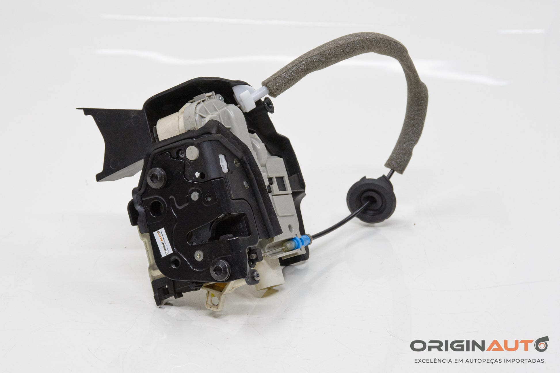 Fechadura Porta Dianteira Esquerda Audi A3 Sedan 1.8 Tfsi 2014 8V5837349