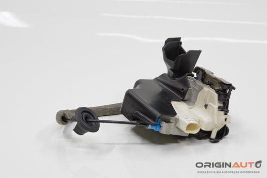 Fechadura Porta Dianteira Esquerda Audi A3 Sedan 1.8 Tfsi 2014 8V5837349