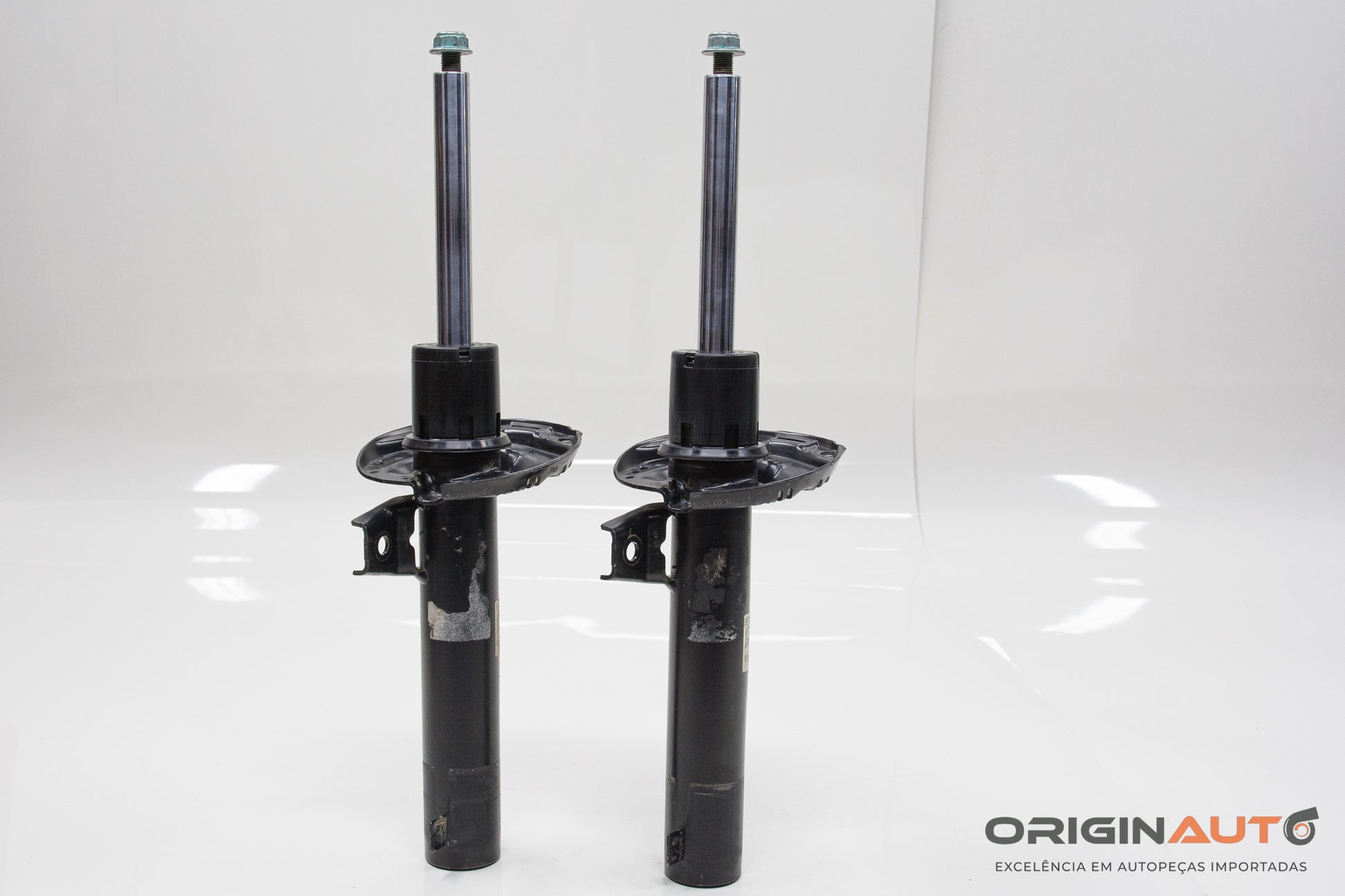 Par Amortecedor Dianteiro Audi A3 Sedan 1.8 Tfsi 2014 5Q0413031