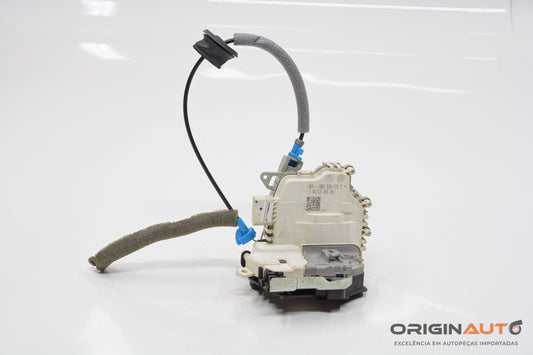 Fechadura Porta Traseira Esquerda Audi A3 Sedan 1.8 Tfsi 2014 8K0839015C